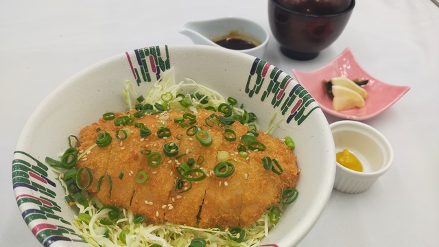 ソースカツ丼